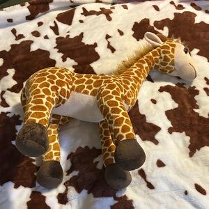 Giraffe stuffed animal